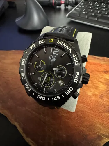 Relógio premium Tag Huer Senna