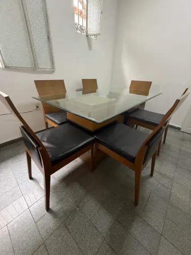 Mesa de Jantar 6 Lugares 180x100 | Madeira e Vidro | Excelente Estado