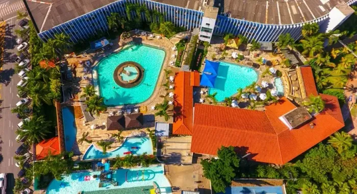 Centro de Caldas Novas Amethyst Tower Complexo CTC