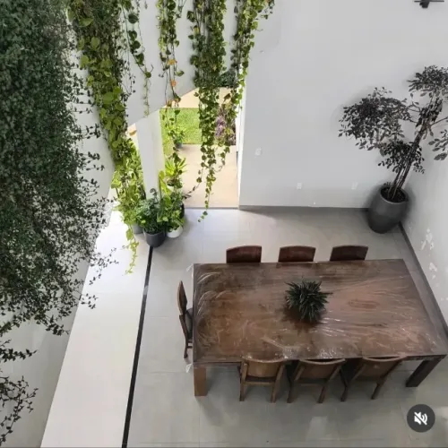 Casa em Vilhena 490mt área construída - Excelente localização