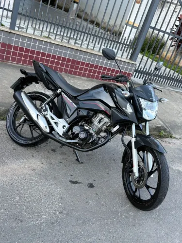 Cg Titan 2024 edição 40 anos 