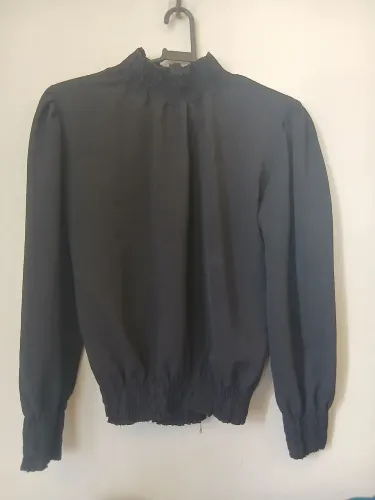 Blusa preta