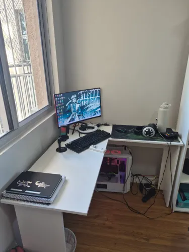 Escrivaninha Novíssima para Computador