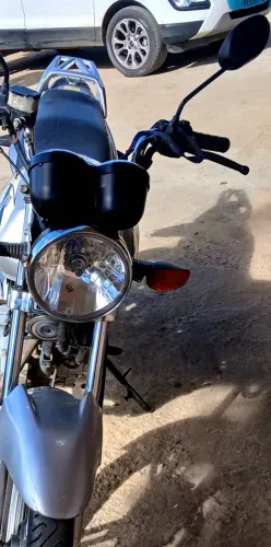 Moto 150i cc. Suzuki gsr 150i