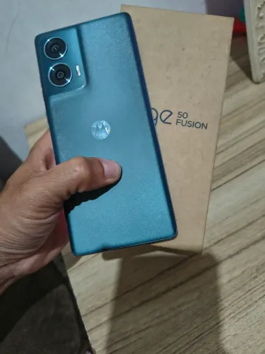 Motorola moto Edge 50fusion impecável sem marca de uso 