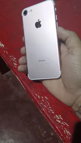 iPhone 7