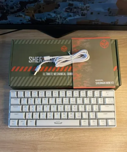 Teclado Mecânico TGT Sherman Mini Branco V2 Switch Huano Blue 60%