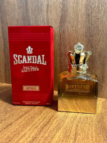 Perfume Scandal Absolu masculino