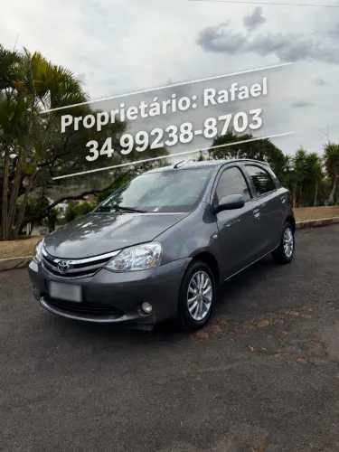Toyota Etios XLS 1.5 Flex 16V 5P Mec. 2013