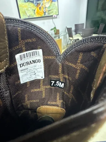 VENDO BOTA DURANGO 