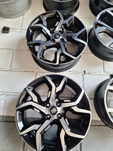 Rodas aro 17 tala 6 Argo novas dá KR só 2.950 