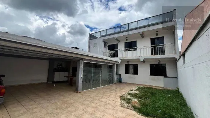 Sobrado com 3 dormitórios à venda, 230 m² por R$ 750.000 - Campo Comprido - Curitiba/PR -