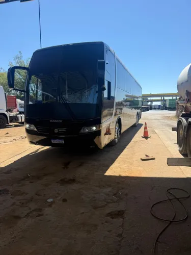Ônibus Scania 124 360