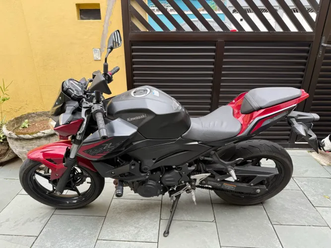 Vendo Kawasaki z400 2021