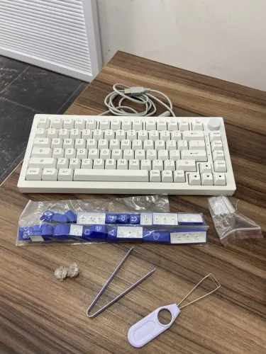 Teclado - Akko 5075B Plus Multi-modes (ASA - Blue on White)