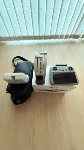 Drone Dji Flip Fly More Combo (com Tela) Br - Dji061 