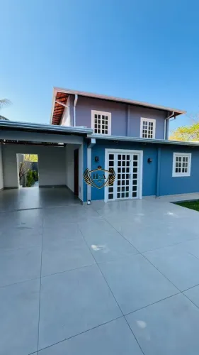 Linda Casa no Bairro Boa Esperança -