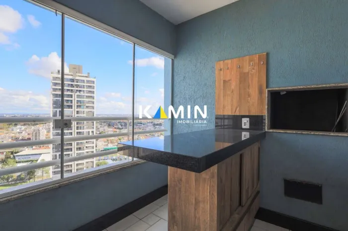 Apartamento com 4 dormitórios para alugar, 135 m² por R$ 5.586,69/mês - Cristo Rei - Curit