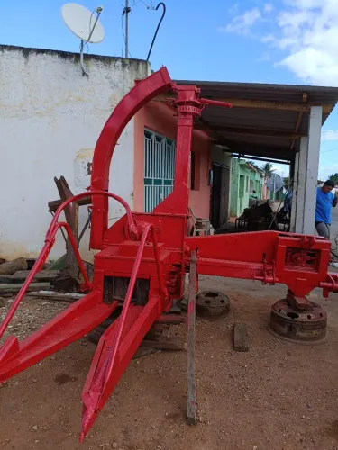 Ensiladeira Nogueira Pecus 9004 toda revisada. Jg facas novas, rolamentos, eixos novos