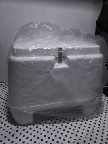 BAÚ PLÁSTICO INJETADO 80L