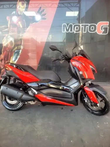 YAMAHA XMAX 2024