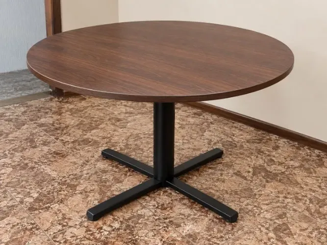 Mesa para escritório marca Home Office.