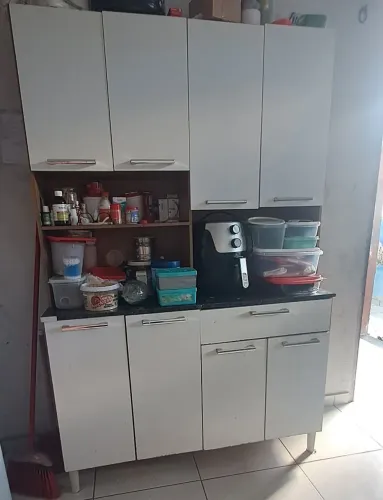 Armário de cozinha e guarda roupa casal