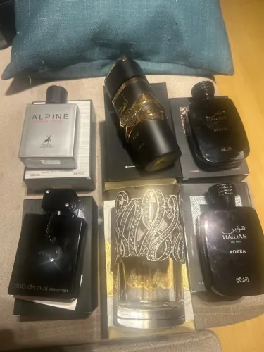 Coleção de frasco de perfume ( preço pela unidade )20 cada 