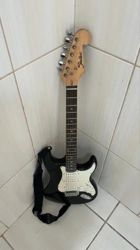 Guitarra Shelter