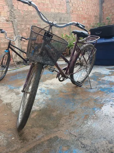 Bicicleta Aro 26 Urbana com Cestinha e Bagageiro