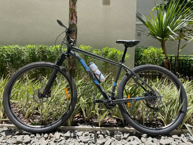 Bicicleta Caloi Explorer Comp Aro 29 - Full Shimano Alivio (Estado de Nova)