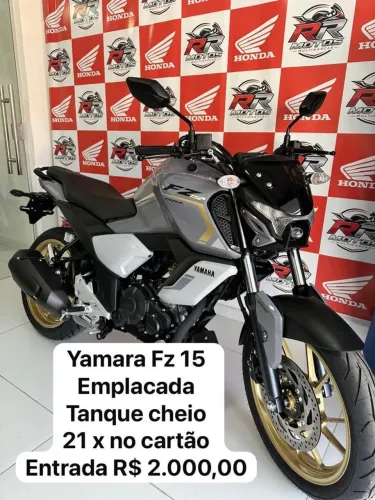 YAMAHA FZ 15