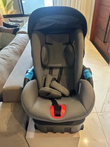 Bebê Conforto com Base Isofix
