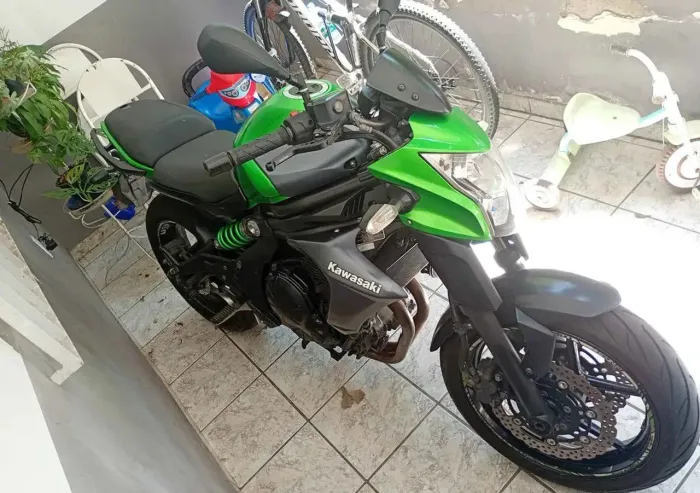 Kawasaki ER6N 650cc