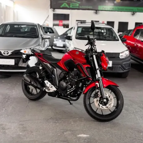 FAZER 250 2025