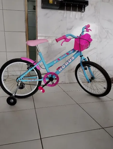 Vende-se bicicleta infantil aro 20