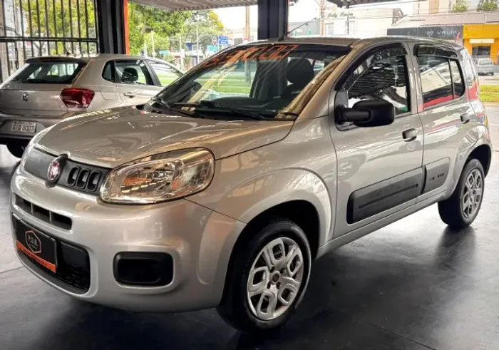 Fiat Uno Attractive 1.0 EVO Fire Flex 8V 5P 2016