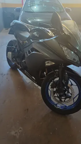 Kawasaki ninja 300 2015