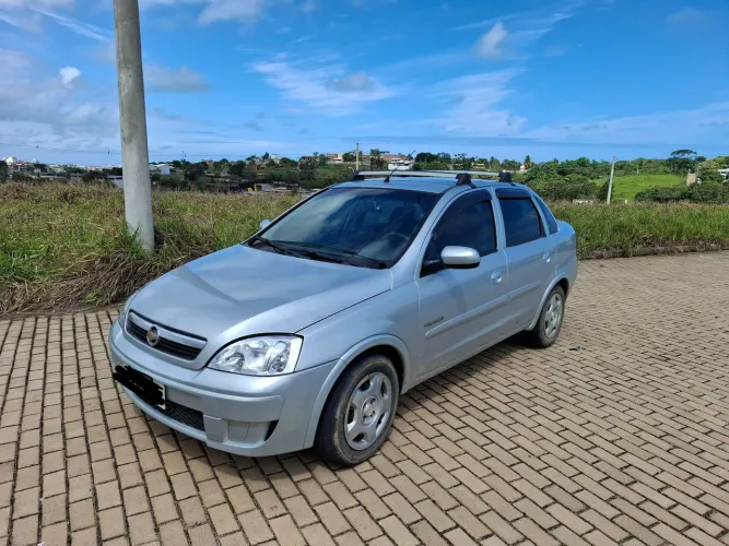Chevrolet Corsa Sed. Premium 1.4 8V Econoflex 4P 2011