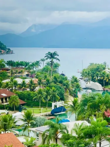 Casa para venda no condomínio Portogalo em Angra dos Reis com 1.200 m² de terreno e 6 suít