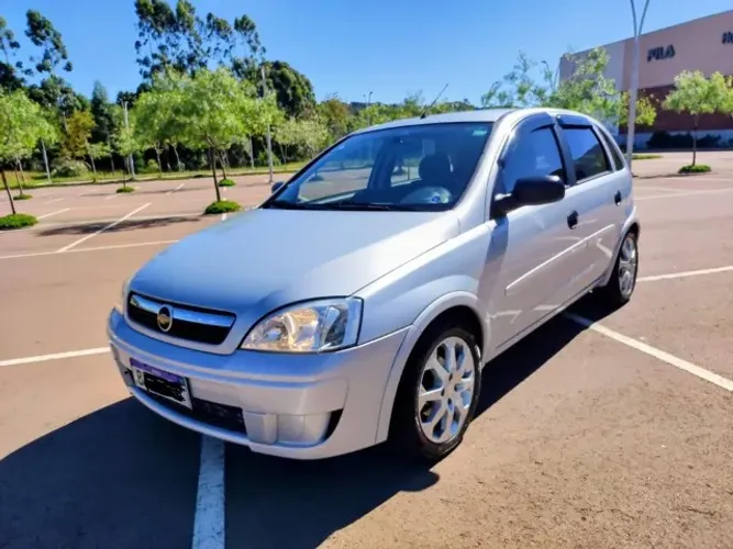Chevrolet Corsa Hat. Maxx 1.4 8V Econoflex 5P 2012