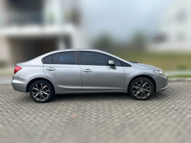 Honda Civic Sedan EXR 2.0 Flexone 16V Aut. 4P 2016
