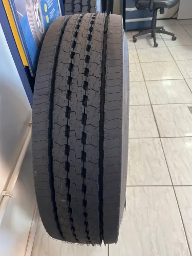 Pneus Goodyear novo