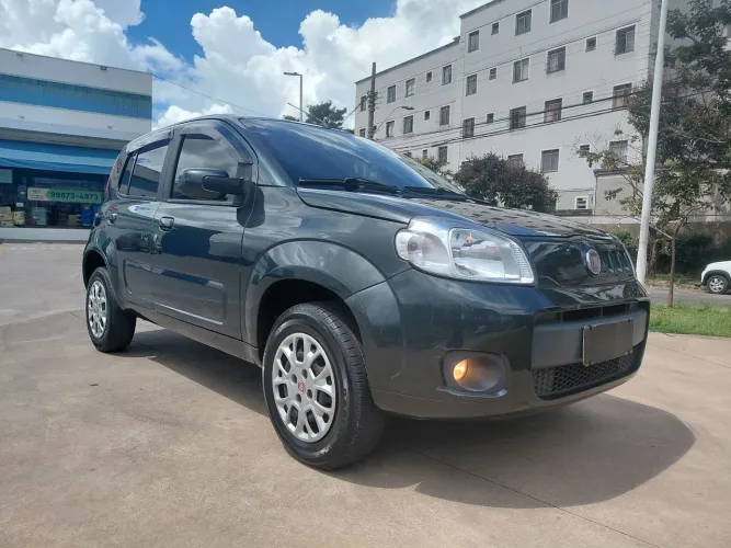 Fiat Uno Vivace Celeb. 1.0 EVO F.flex 8V 5P 2012