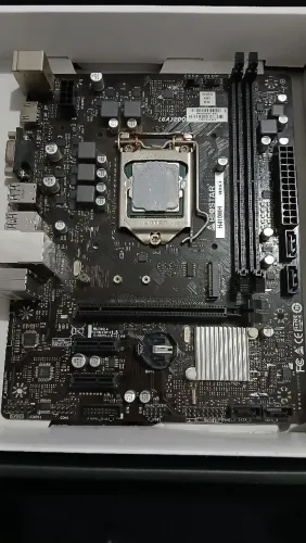 Placa mãe h410mh + i3 10100F