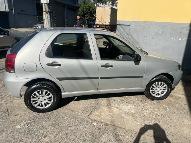 Fiat Palio 1.0 Economy Fire Flex 8V 4P 2014