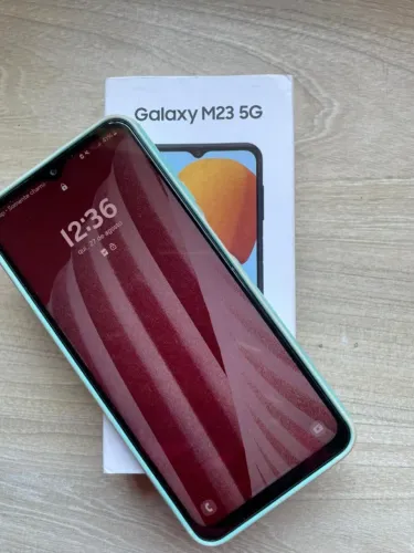 Samsung Galaxy M23 5G 128GB Usado + Caixa e Carregador Original