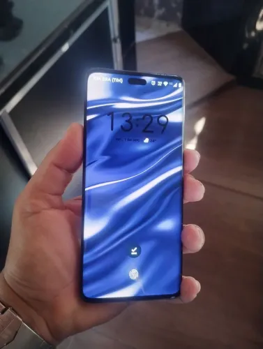 Moto Edge 40 neo 265 gigas troco por Samsung