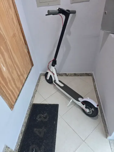 Patinete elétrico rodas 8.5" funcionando ok ?