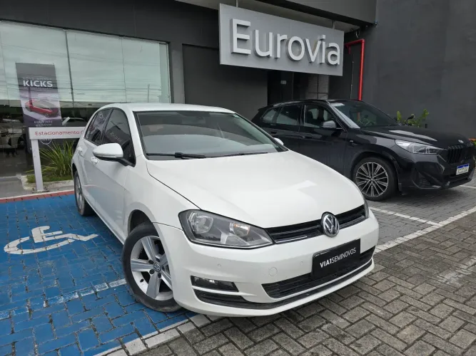 Volkswagen Golf Comfortline 1.0 TSI Total Flex Mec. 2017